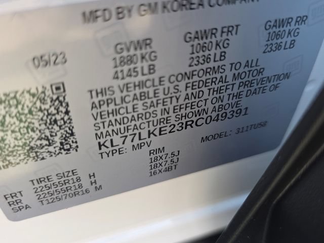 Certified Used 2024 Summit White Chevrolet ACTIV image 36