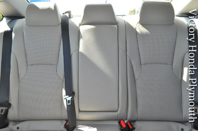 New 2026 Urban Gray Pearl Honda Touring image 11