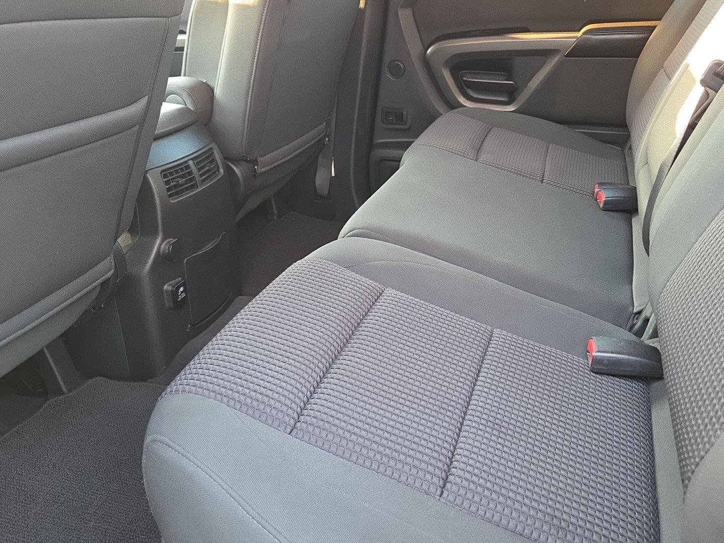 Used 2015 Gun Metallic Nissan SV image 22