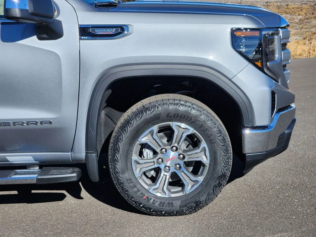2026 GMC Sierra 1500 SLE - Photo 8