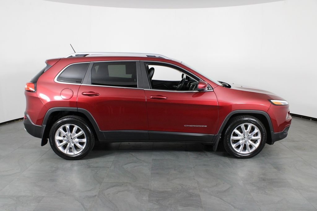 Used 2015 Red Jeep Limited image 13