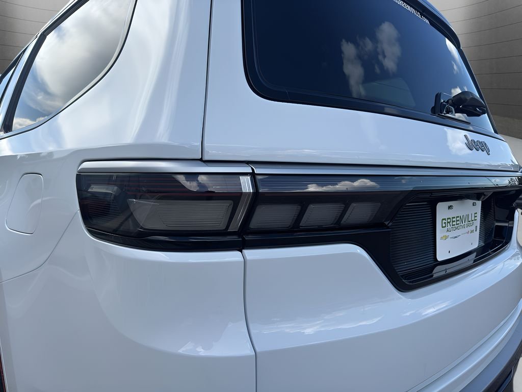 New 2026 Bright White Clear-Coat Exterior Paint Jeep Summit Premium 4x4 image 40