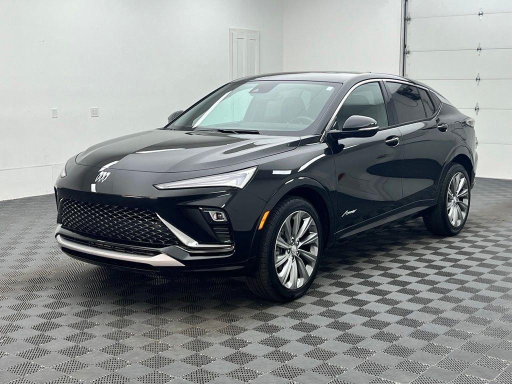 Used 2024 Ebony Twilight Metallic Buick Avenir image 15