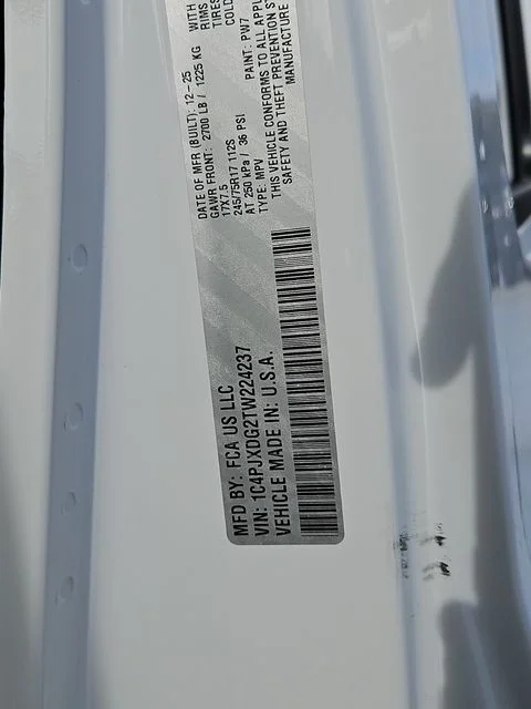 New 2026 Bright White Clear-Coat Exterior Paint Jeep Sport S image 28