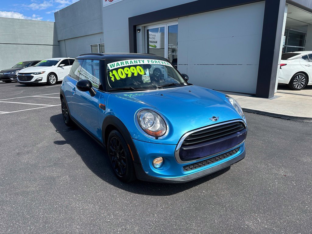 Used 2016 Blue MINI Base image 19