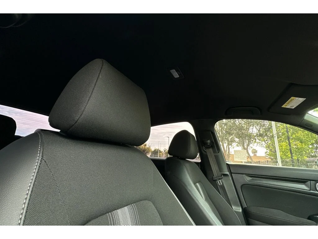 Used 2025 Sonic Gray Pearl Honda Sport image 19