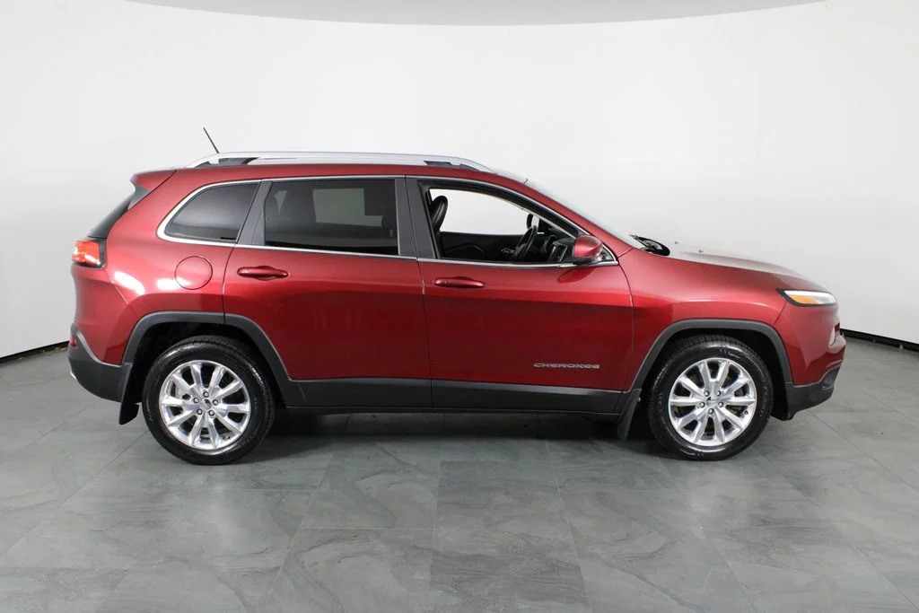 Used 2015 Red Jeep Limited image 14