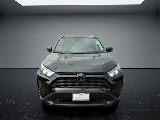 2024 Toyota RAV4 XLE - Photo 8