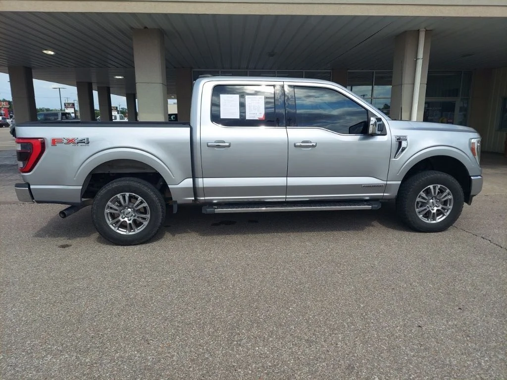 Used 2021 Silver Ford Lariat image 9
