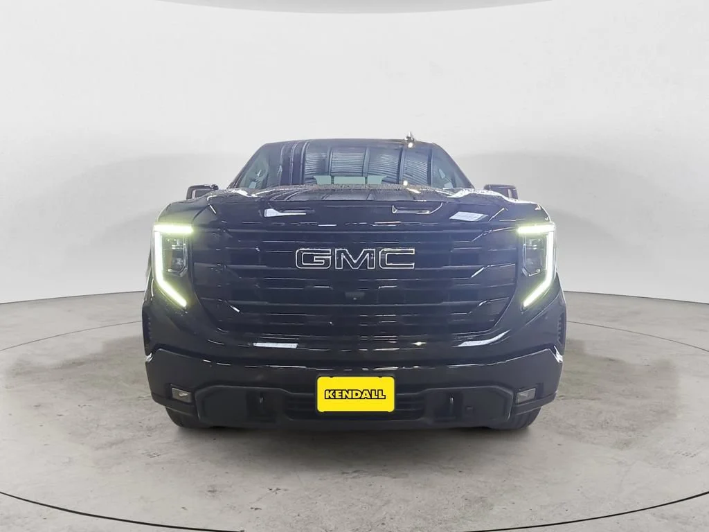 Certified Used 2022 ONYX BLACK GMC Elevation image 2