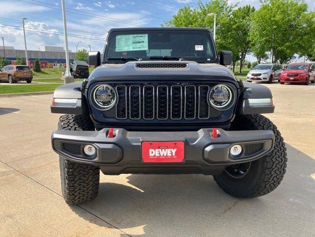 New 2026 Black Clear-Coat Exterior Paint Jeep Rubicon image 2