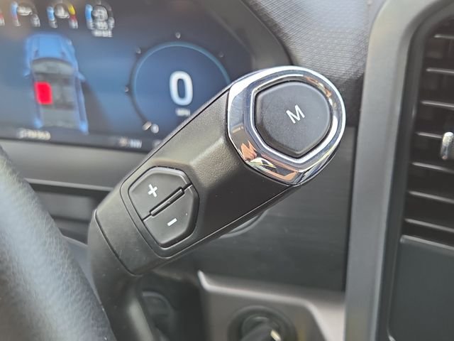 Used 2025 Black Metallic Ford XLT image 20