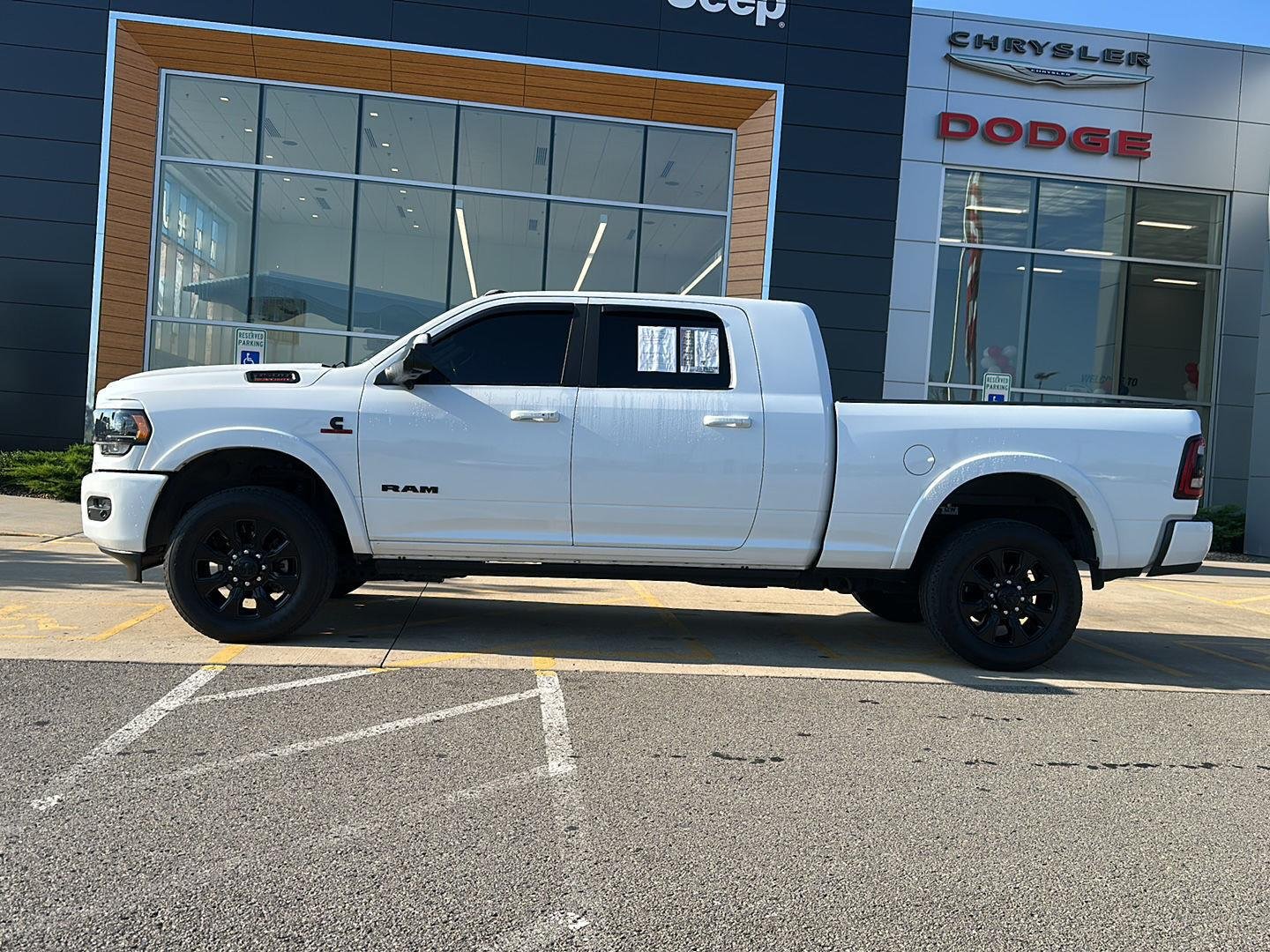 Used 2022 RAM Ram 3500 Pickup Limited with VIN 3C63R3PL6NG119623 for sale in Kansas City