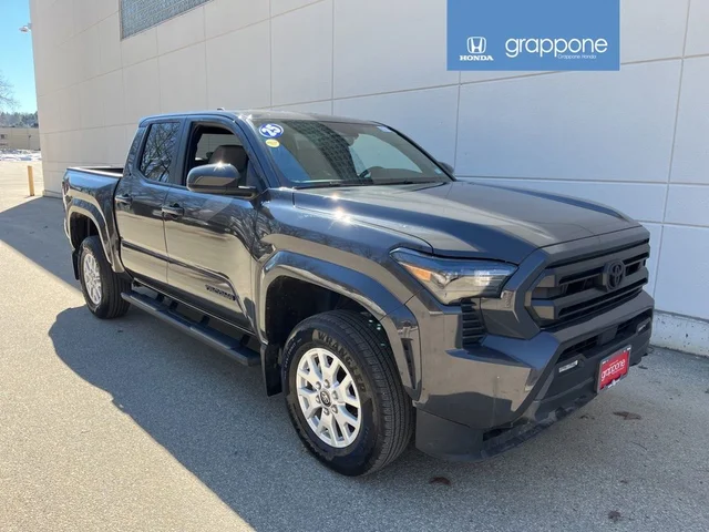 Pre-Owned 2025 Toyota Tacoma SR5