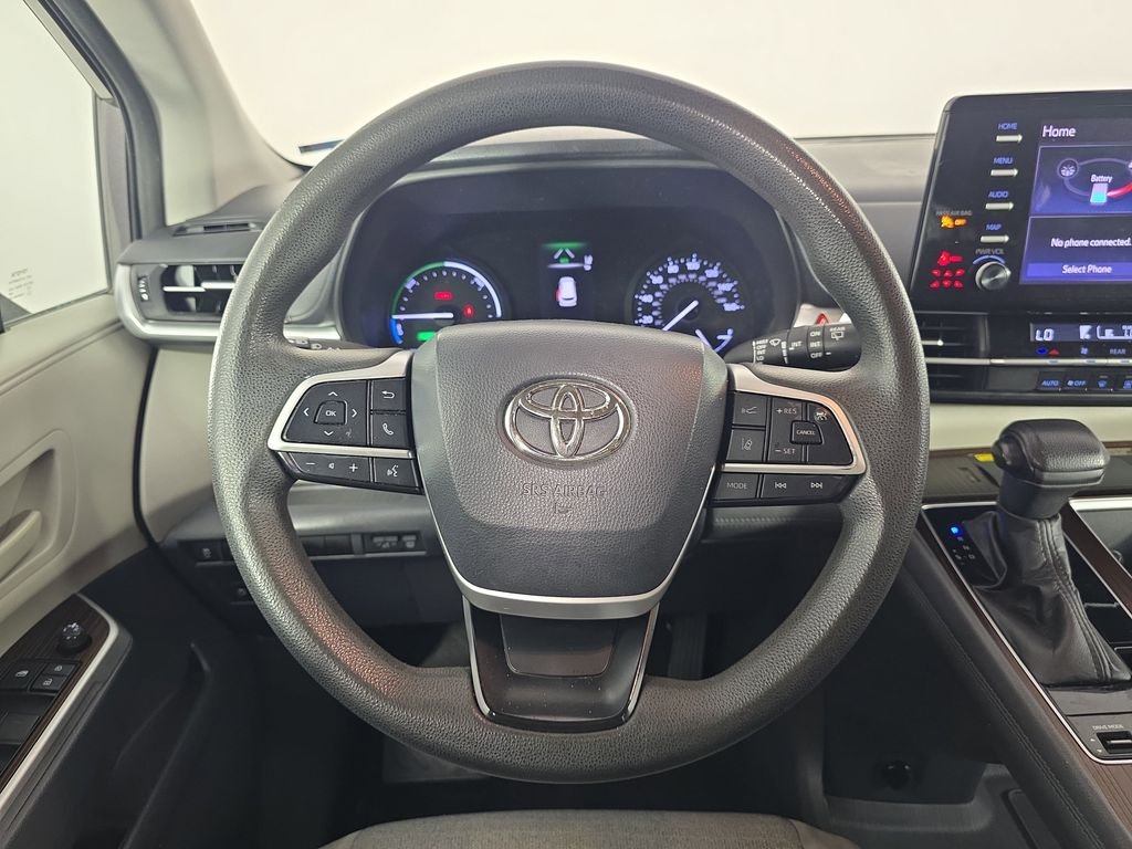 Used 2021 Gray Toyota LE image 16