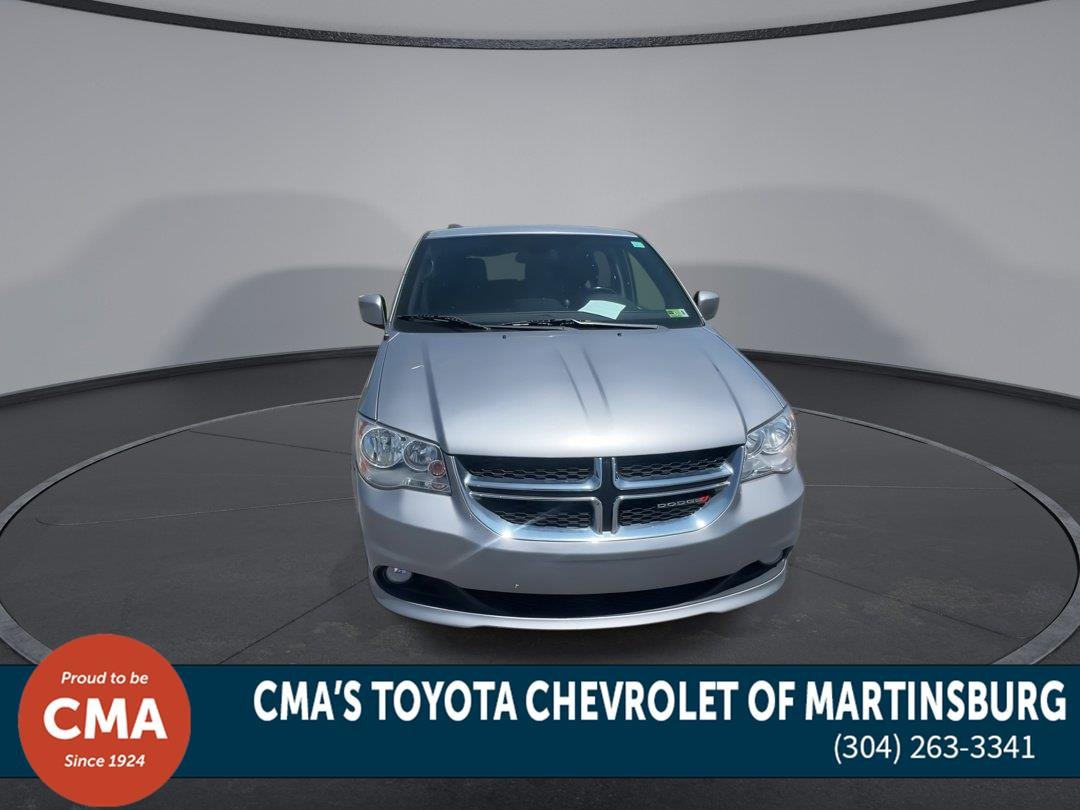 Used 2019 Billet Clearcoat Dodge SXT image 3