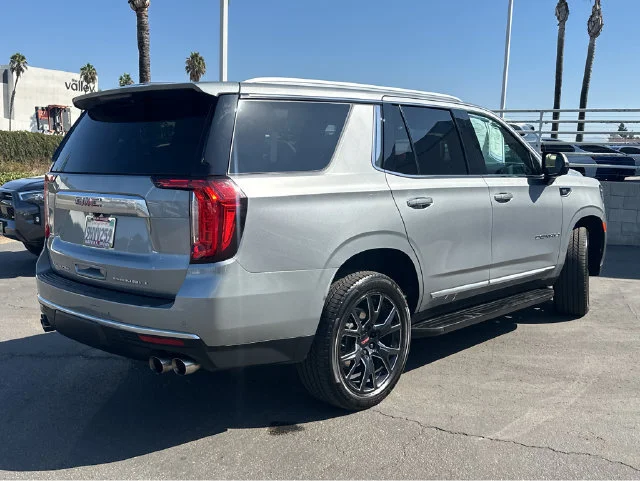 2023 GMC Yukon Denali - Photo 12