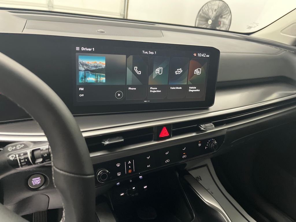 Used 2026 Black Kia LX image 19