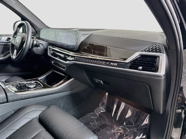 Used 2024 Black Sapphire Metallic BMW sDrive40i image 26