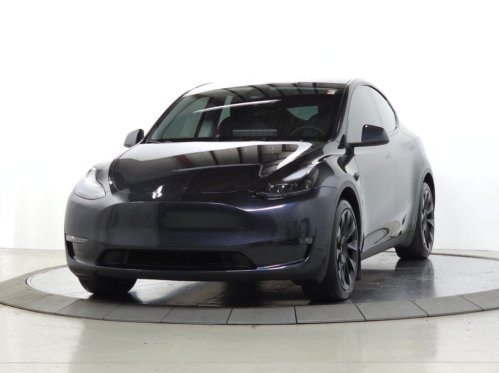 Used 2024 Stealth Gray Tesla Long Range image 4