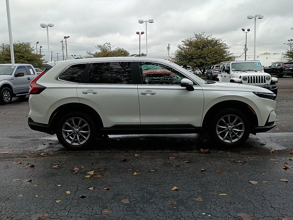 Certified Used 2025 WHITE Honda EX-L image 2