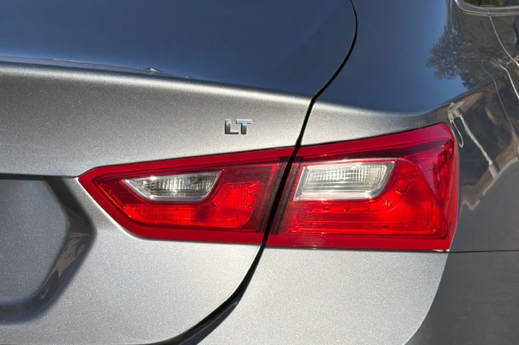 Used 2024 Sterling Gray Metallic Chevrolet LT image 39