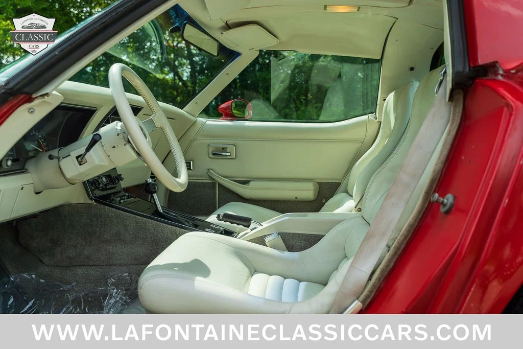 Used 1979 Red Chevrolet  image 3