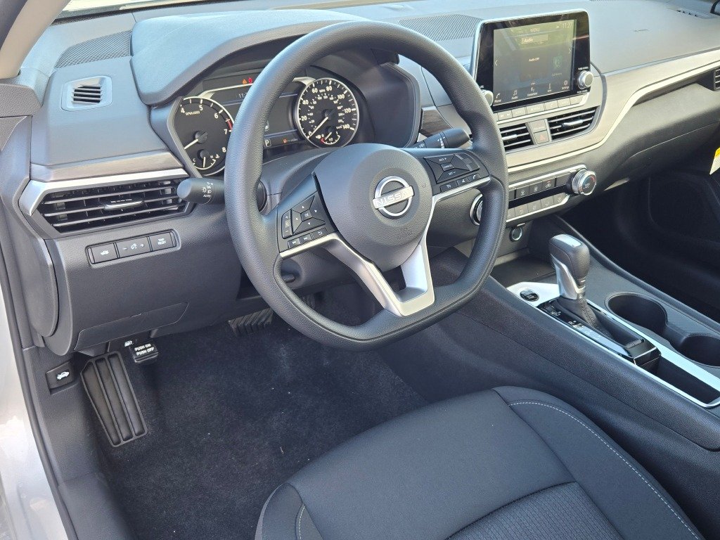 New 2026 Brilliant Silver Metallic Nissan SV image 21
