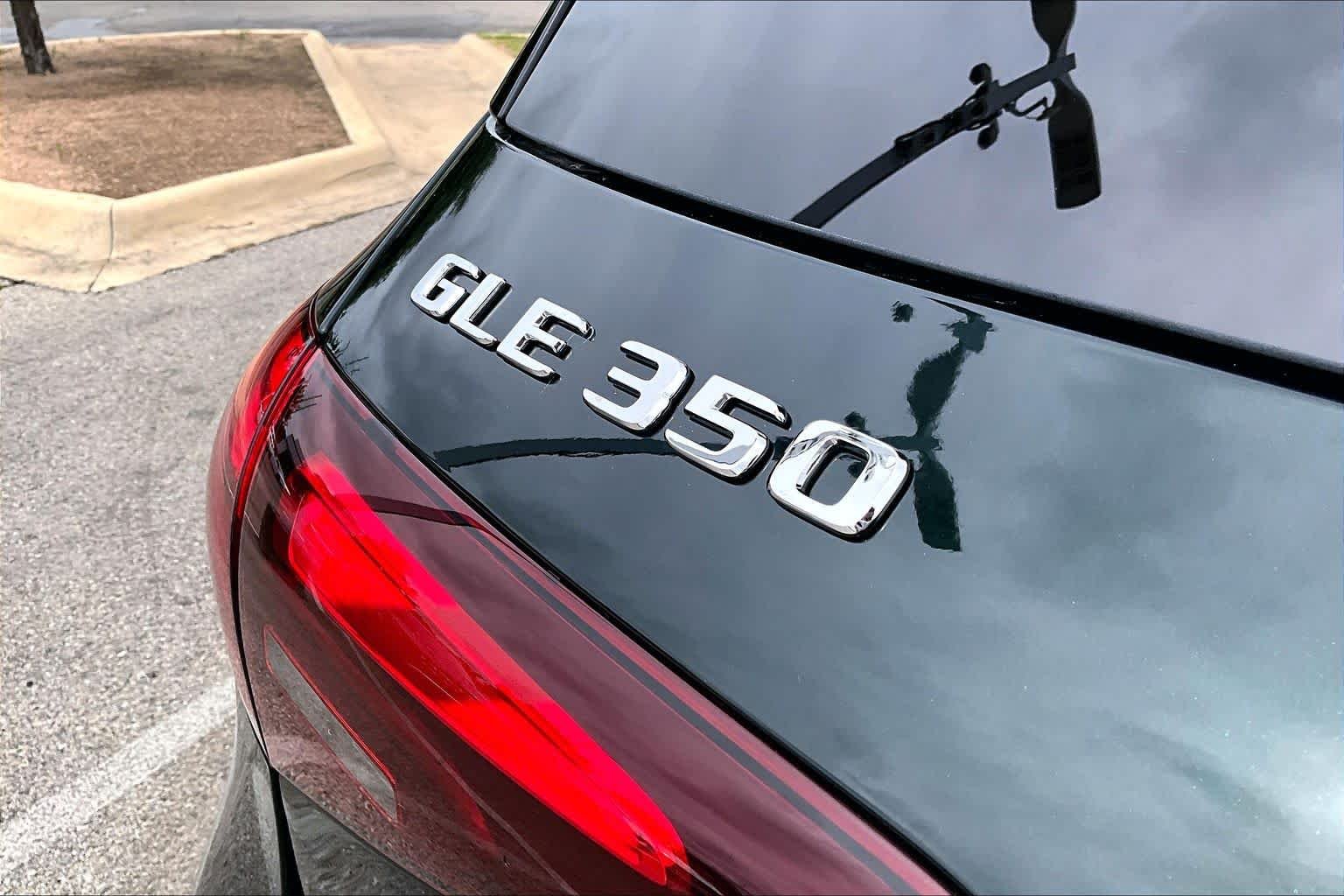 Certified Used 2025 Emerald Green Metallic Mercedes-Benz GLE 350 image 31