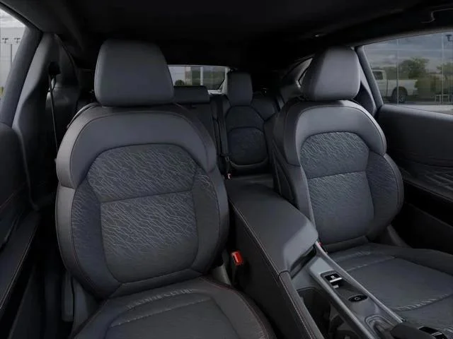 New 2025 White Knuckle Exterior Paint Dodge R/T image 17