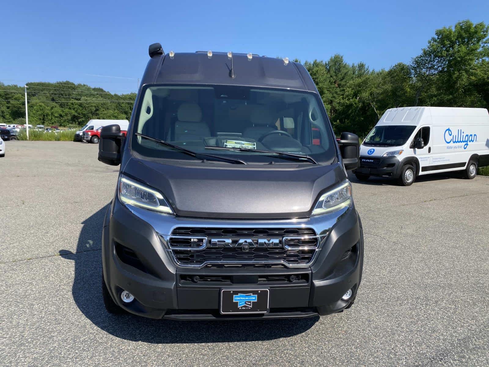 Used 2024 Granite Crystal Metallic Clearcoat Ram SLT+ image 2