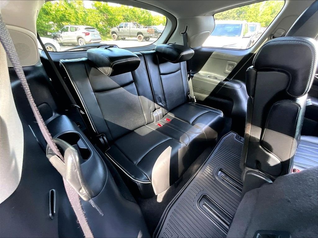 Used 2018 Blue INFINITI Base image 16