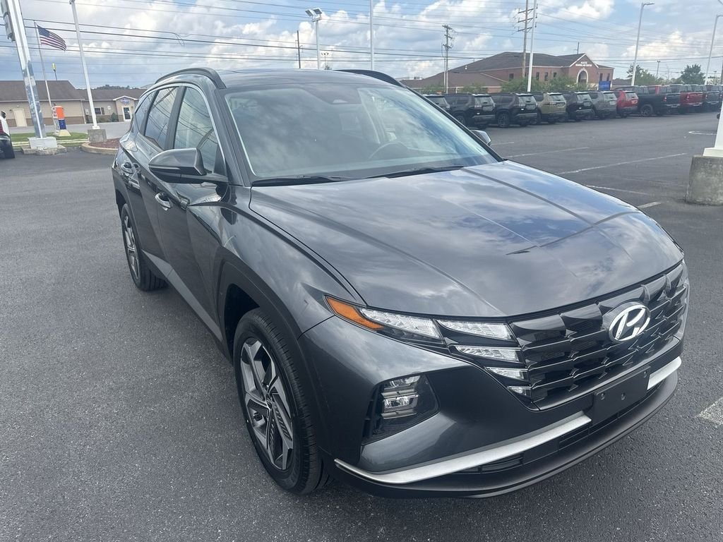Used 2022 Gray Hyundai SEL image 1