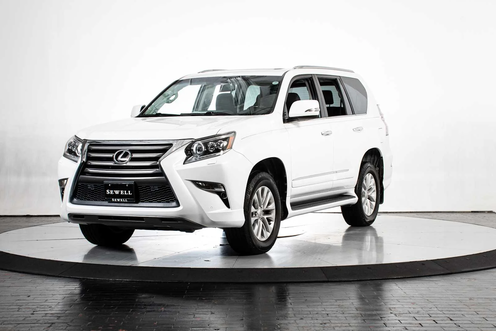 2014 Lexus GX 460 460's photo