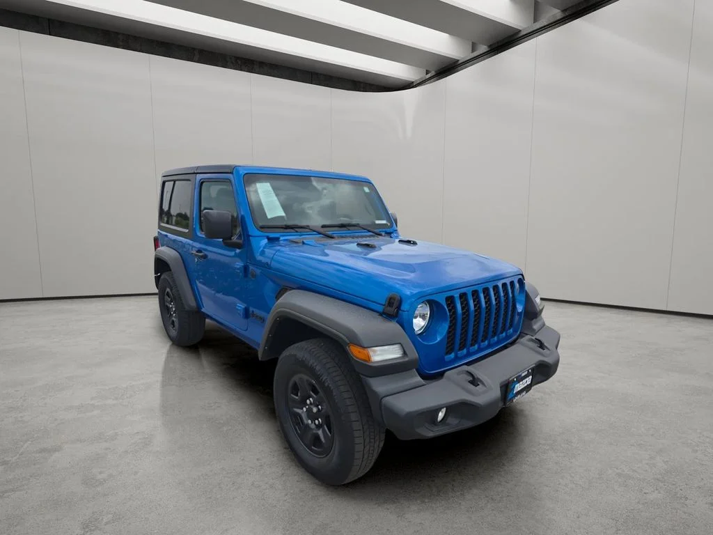 Used 2024 Hydro Blue Pearlcoat Jeep Sport image 7