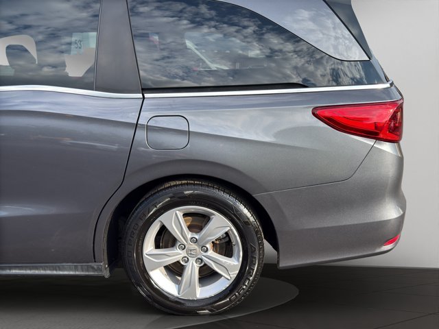 Used 2018 Gray Honda EX-L image 26