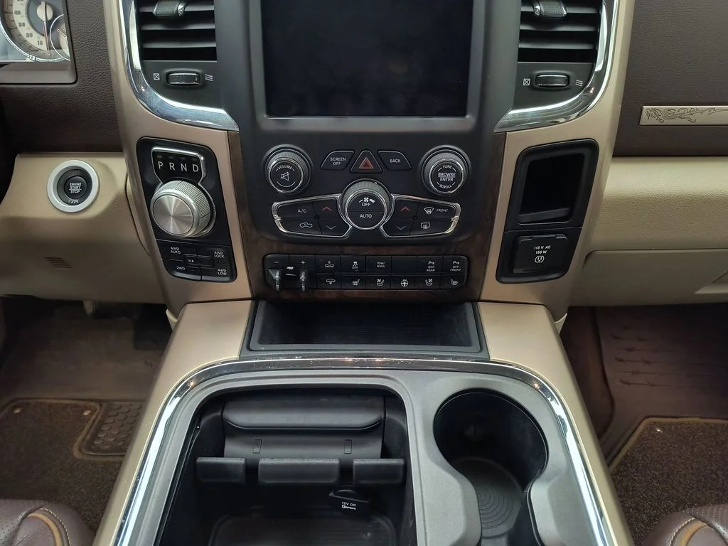 Used 2018 Delmonico Red Pearlcoat Ram Longhorn image 25