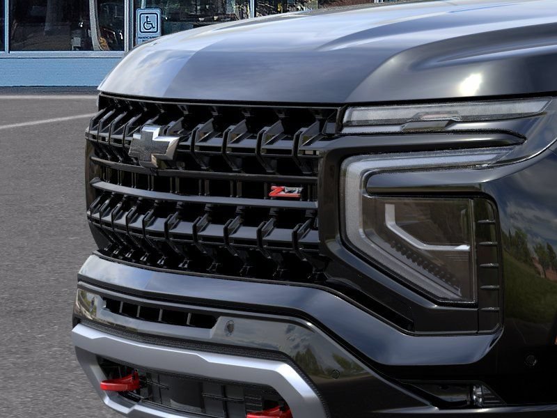 2026 Chevrolet Suburban Z71 - Photo 13