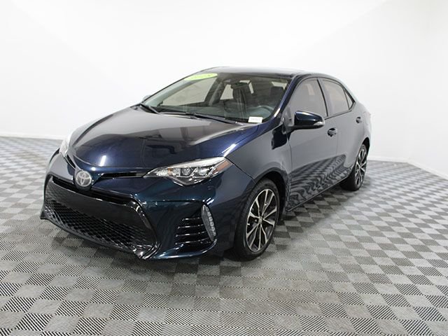Used 2018 Toyota Corolla SE with VIN 2T1BURHEXJC988610 for sale in North Olmsted, OH