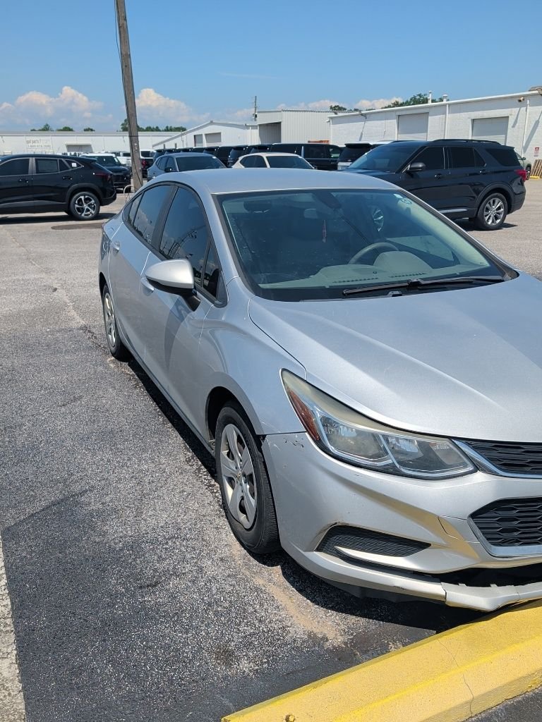 Used 2018 Silver Ice Metallic Chevrolet LS image 3