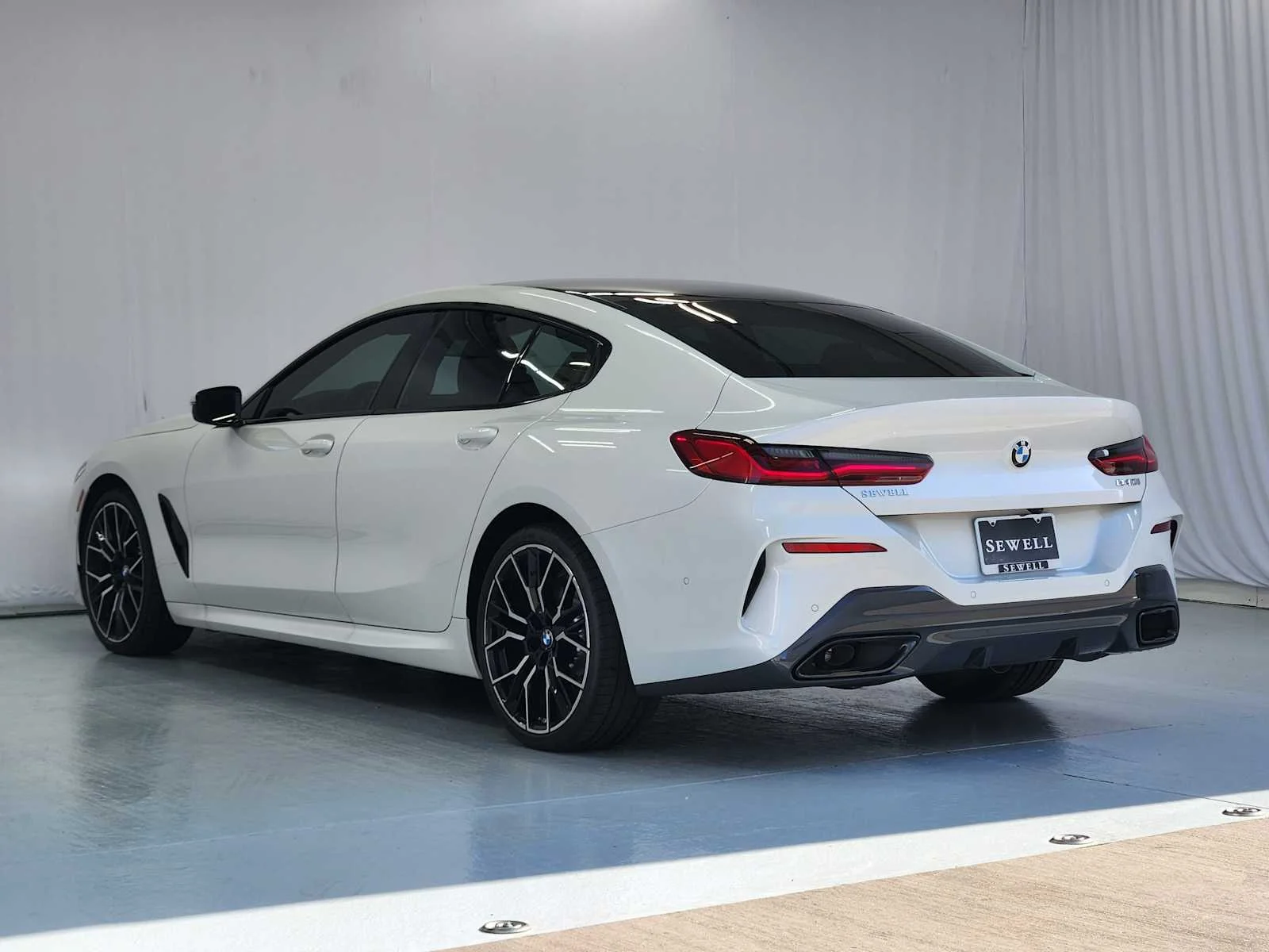 New 2026 Mineral White Metallic BMW 840i image 3