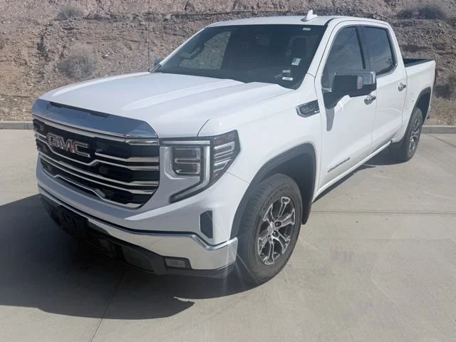 2024 GMC Sierra 2WD Crew Cab Short Box SLT's photo
