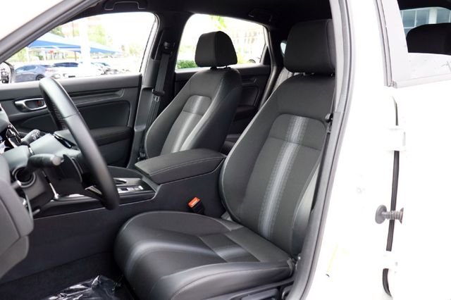2026 Honda Civic Hatchback Sport - Photo 8
