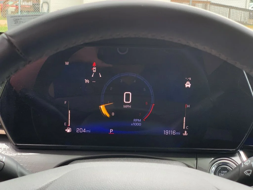 Used 2024 White Chevrolet ACTIV image 31