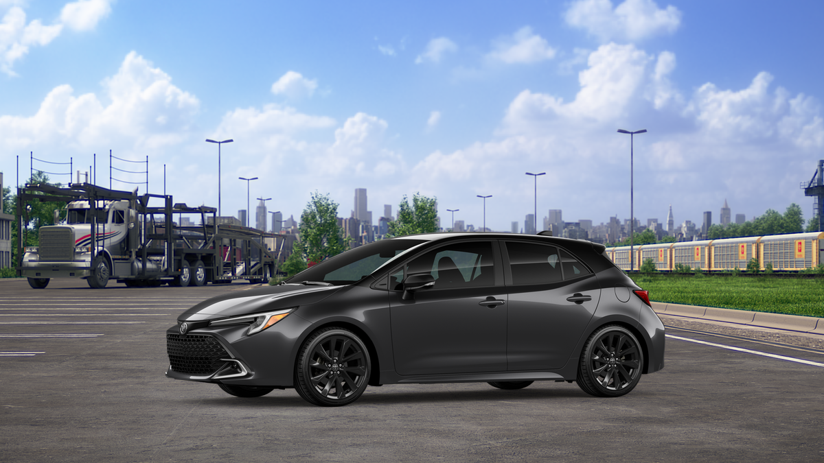 New 2026 Magnetic Gray Metallic with Midnight Black Metallic roof Toyota XSE image 3