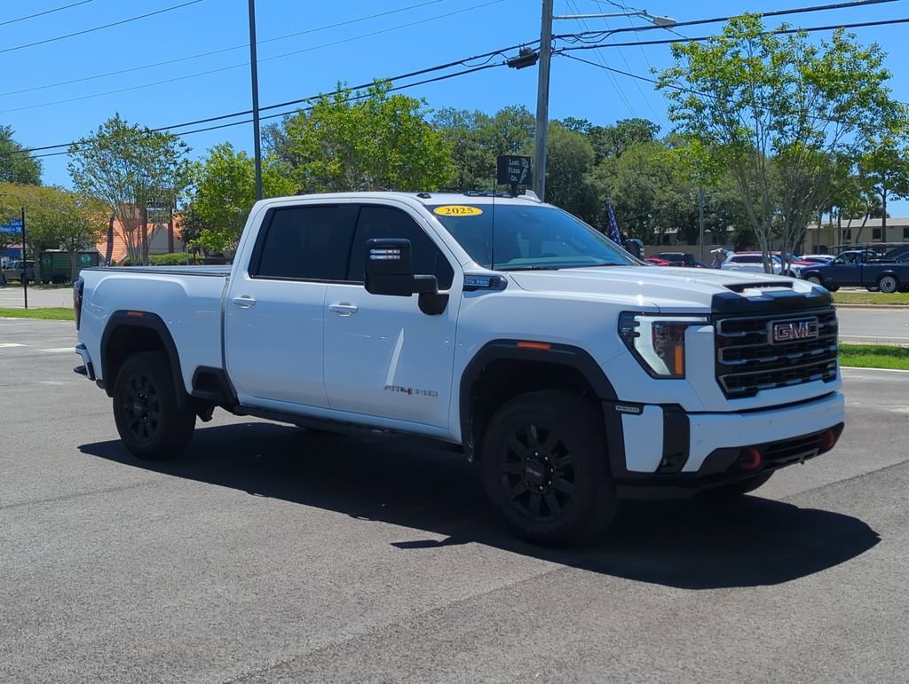 Used 2025 White GMC AT4 image 8