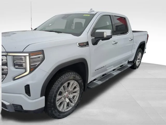 2026 GMC Sierra 4WD Crew Cab Short Box Denali's photo