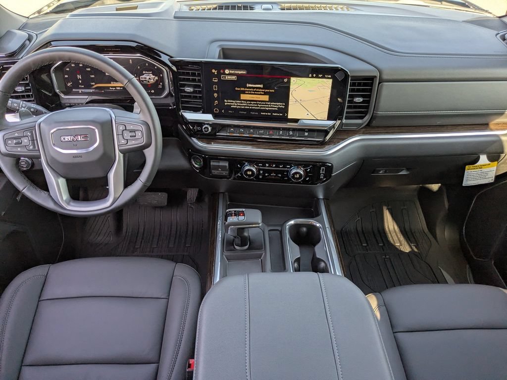 New 2026 Onyx Black GMC Elevation image 15