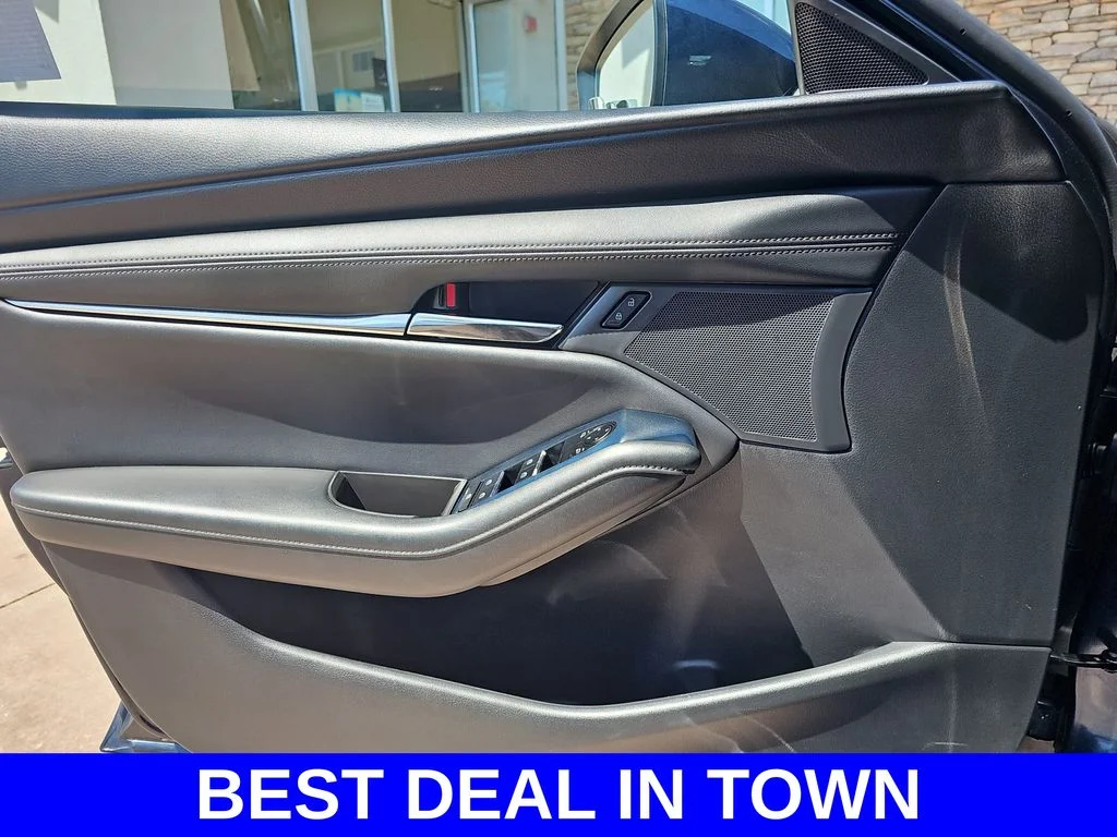 Used 2019 Blue Mazda Base MAZDA3 image 26
