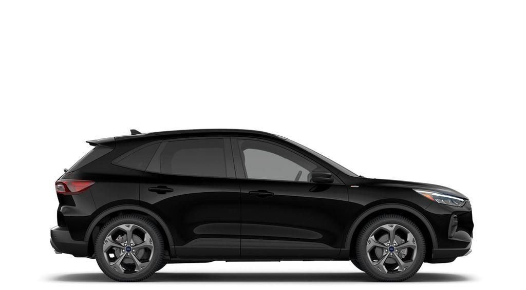 New 2026 Agate Black Metallic Ford ST-Line image 4